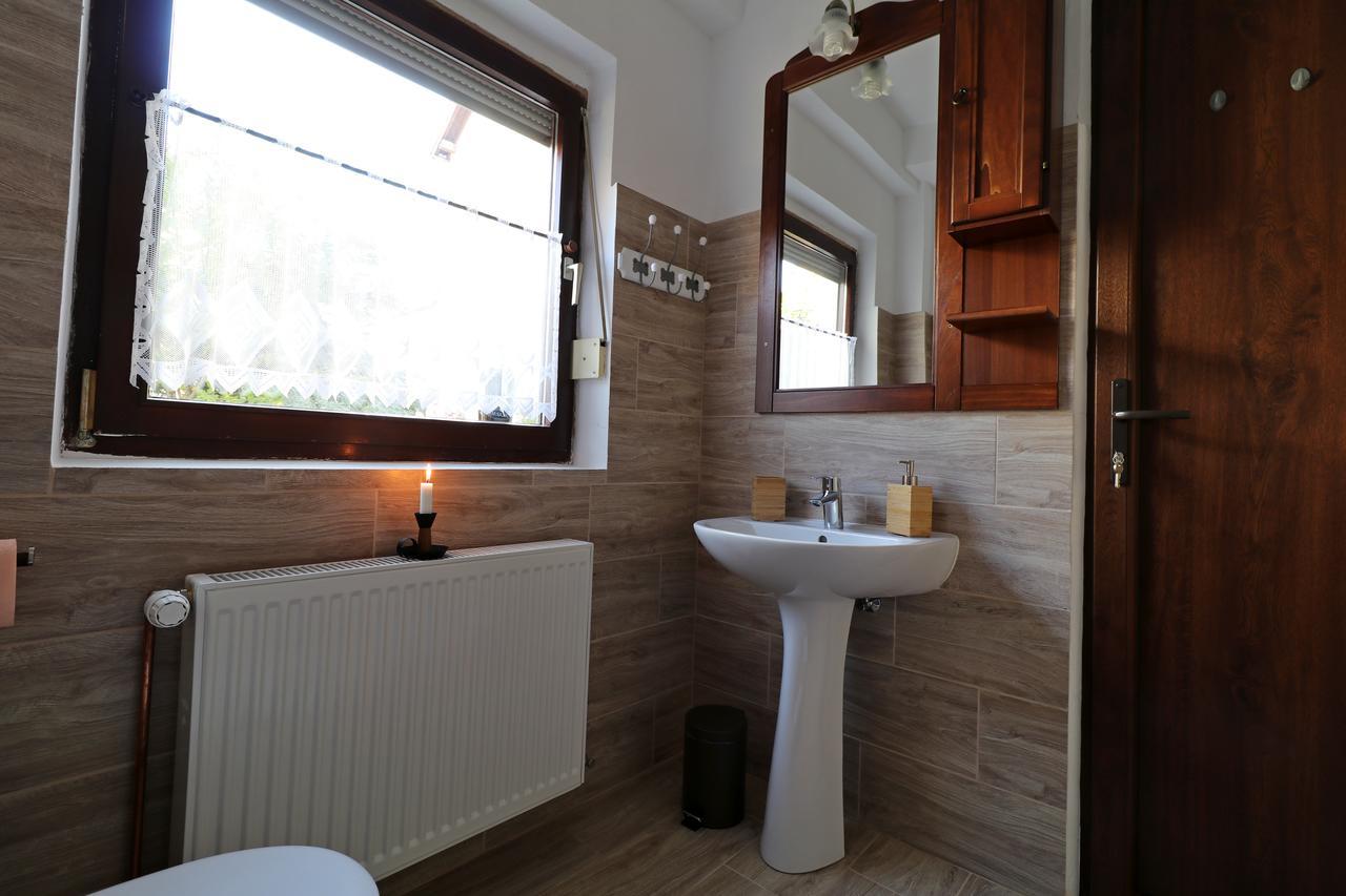 Casa 193 Motorcycle Friends Bed & Breakfast Sibiu Exterior photo